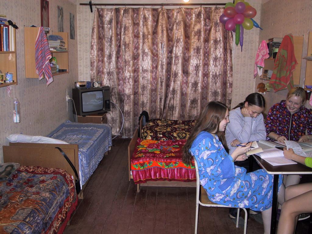 Комната на 4-х человек в студенческом общежитии